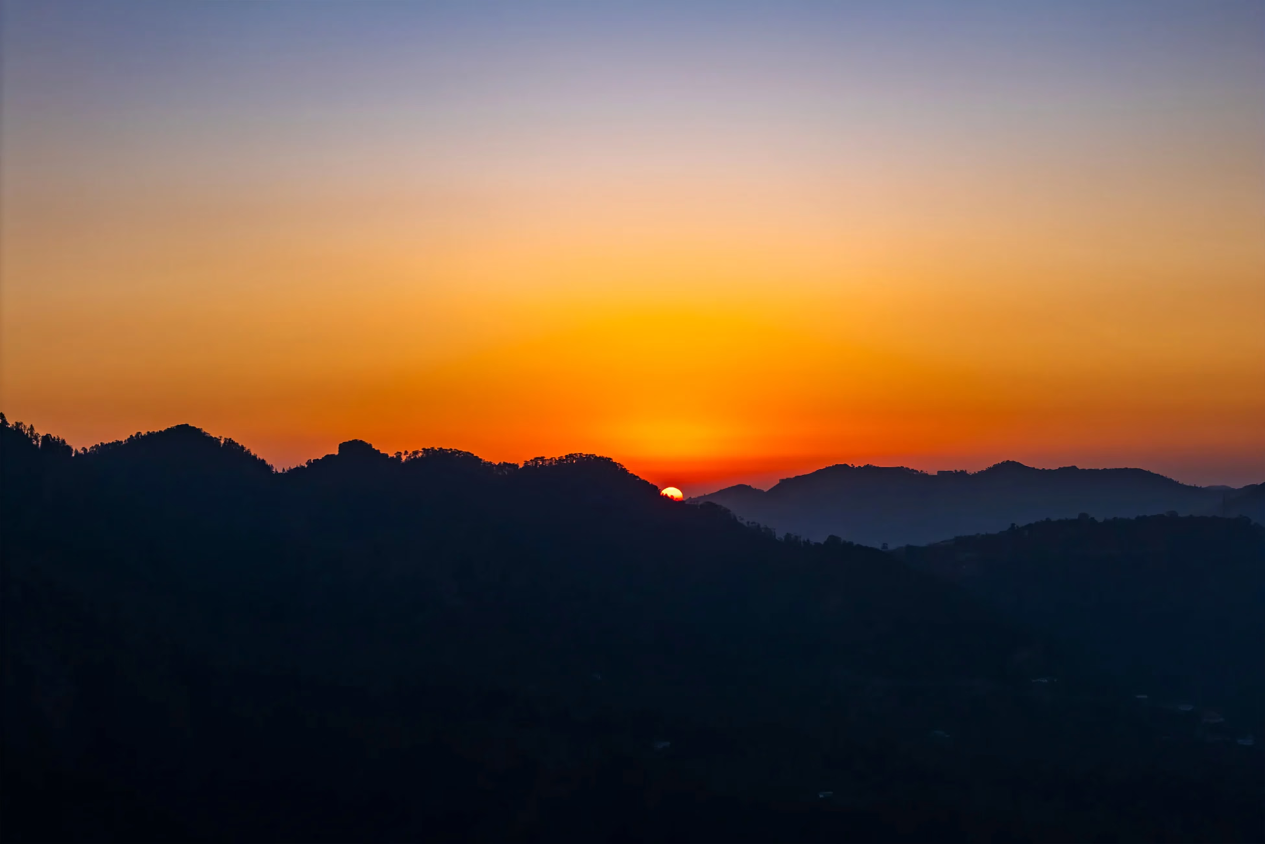 Buying a 2nd Home in Shimla: A Shimla-Specific Guide to Budget, Legalities, and Location